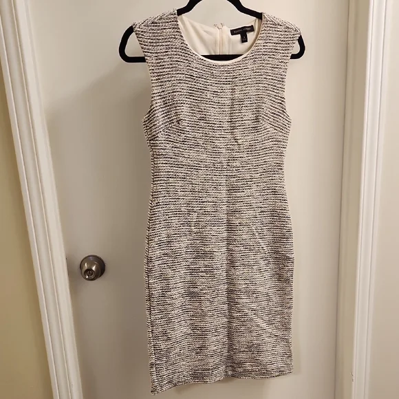 Banana Republic Black and White Sleeveless Sheath Dress - Picture 1 of 3